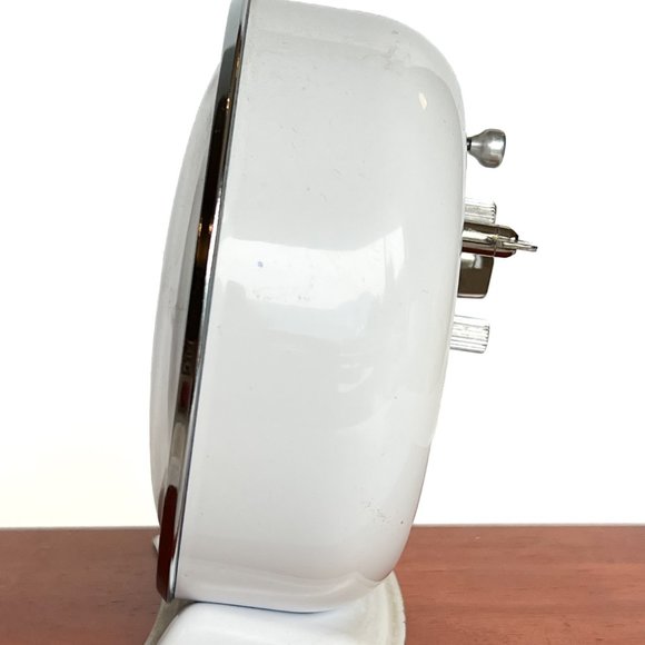 Vintage Equity Manual Alarm Clock | 1960s Mid Century Table Top Wind Up Clock - Picture 3 of 5